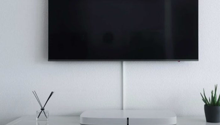 مخفی کردن سیم تلویزیون